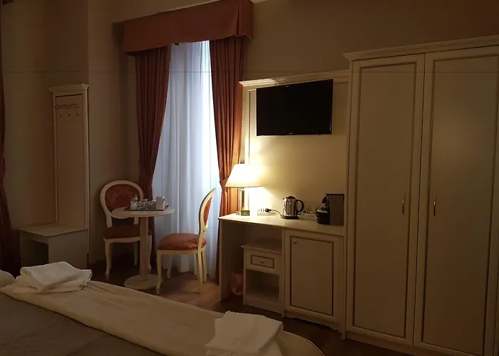 Konukevi Relais Bocca Di Leone Roma