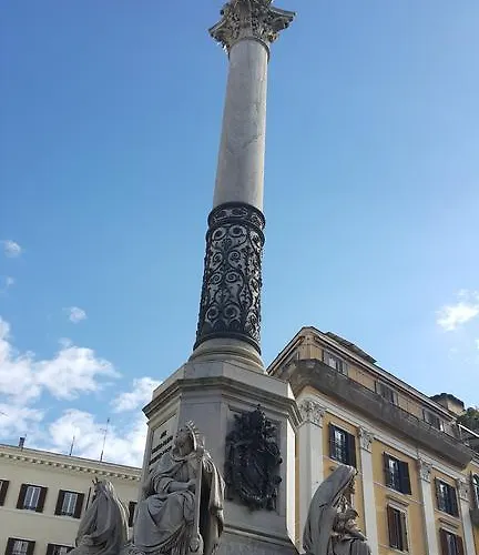 Konukevi Relais Bocca Di Leone Roma